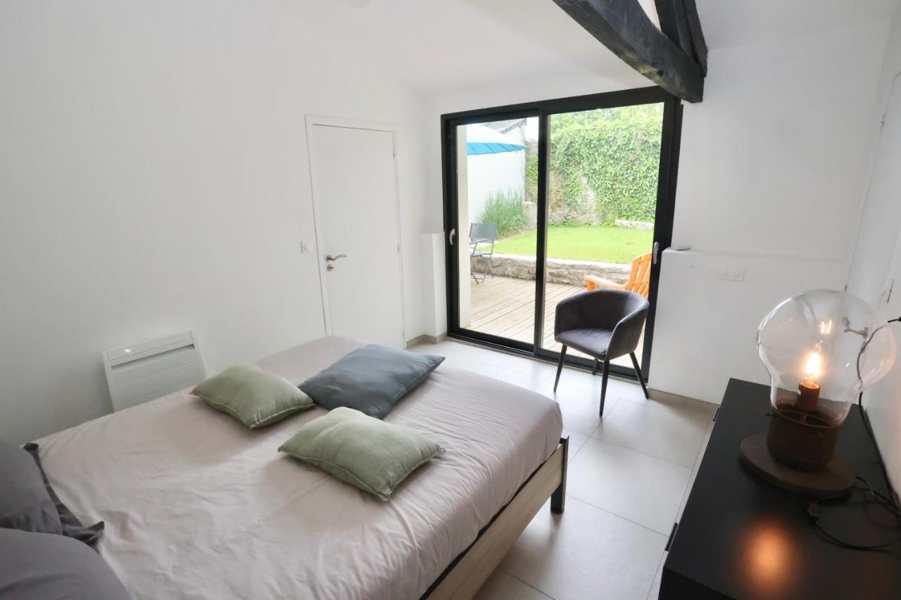 L'Atelier Et Sa Terrasse Apartment Pontivy Exterior photo